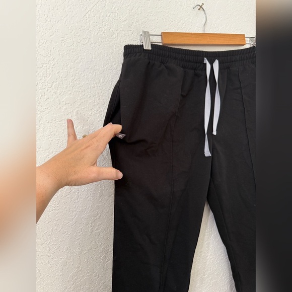 Figs Front Seam Jogger Pants - M - Picture 3 of 14